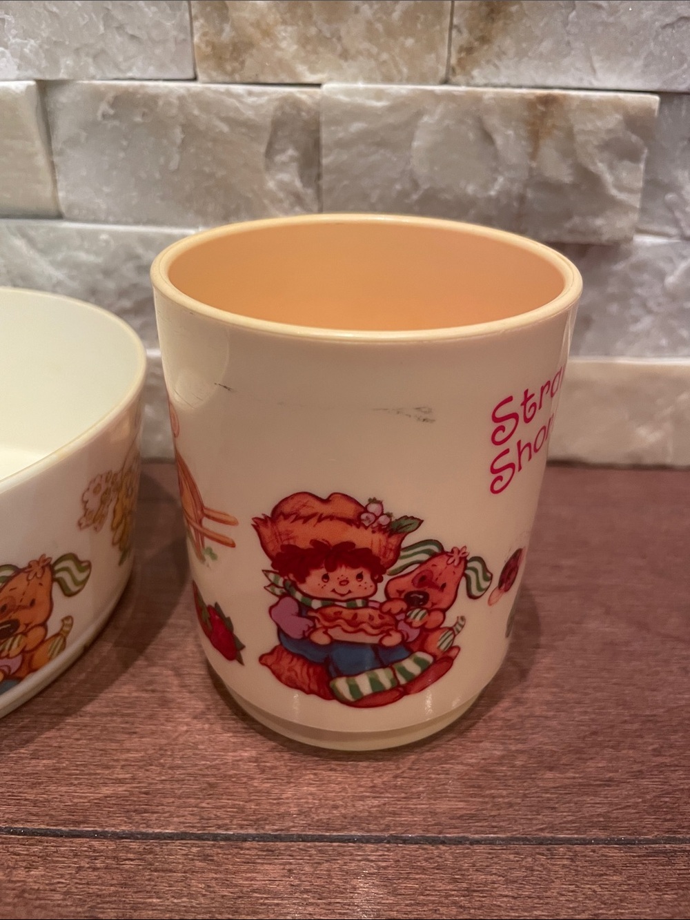 American Greetings Strawberry Shortcake Kids Bowl and Mug - Cream, Pink, Red - Picture 4 of 12